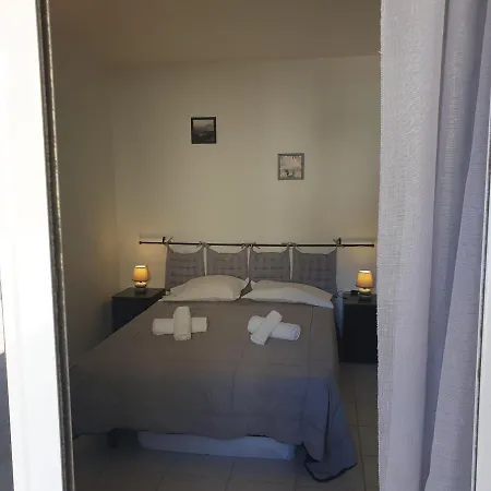 Rdc Alzetu Climatise - 2 Min - Piscine Feriehus