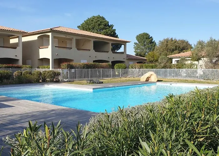 Rez De Jardin Climatise - 2 Min - Piscine * Lecci