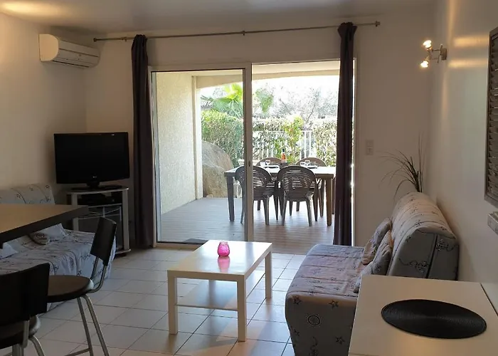 Rez De Jardin Climatise - 2 Min - Piscine *